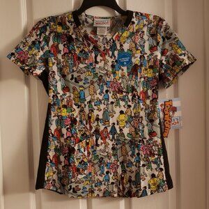 Where’s Waldo Tooniforms Scrub Top Shirt Multicolor Size Small Cartoon Book NWT